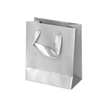 (010998) BOLSA DE PAPEL COLOR PLATA CON LISTÓN (11X.5X13.5X6 CM) MEDIANA