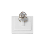 (085021) Exhibidor de PVC para un anillo color blanco (5X5X2.5cm)