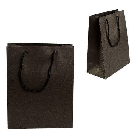 010942 (BP4NG) Bolsa grande de papel negro con asa  (18.8 x 22.3 x 9.3 cm)