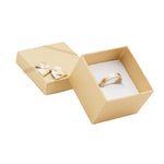 021208 (CM1AIOR) Caja con moño color dorada para anillo (5 x 5 x 3.1 cm)