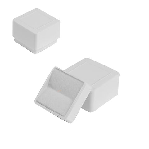 031301 (240BB) Estuche de plástico blanco con inserto blanco para anillo paq con 50 estuches  (3.7 x 3.7 x 2.5 cm)
